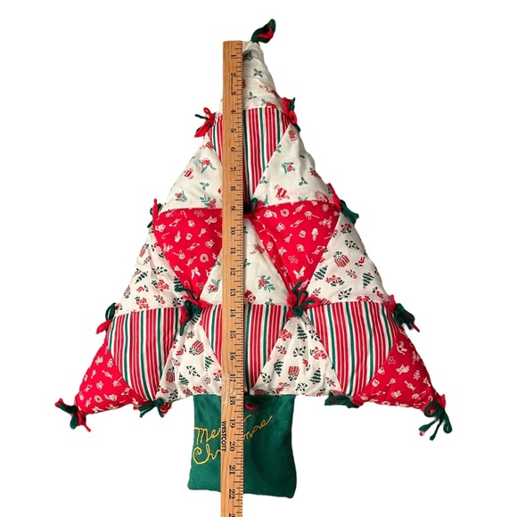 2 Quilted Patchwork Christmas Trees 22” Wall Hangings Pillows Vintage Kitsch - Picture 7 of 13